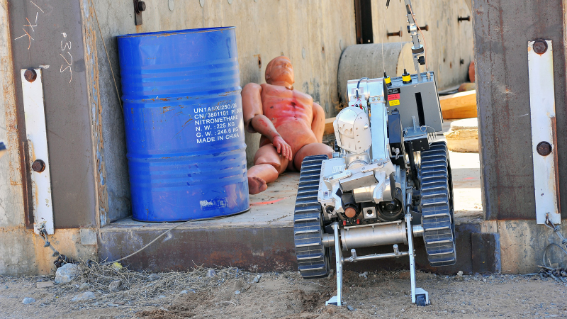 Illustration for article titled A Rodeo for Bomb Disposal Robots Looks Dangerous